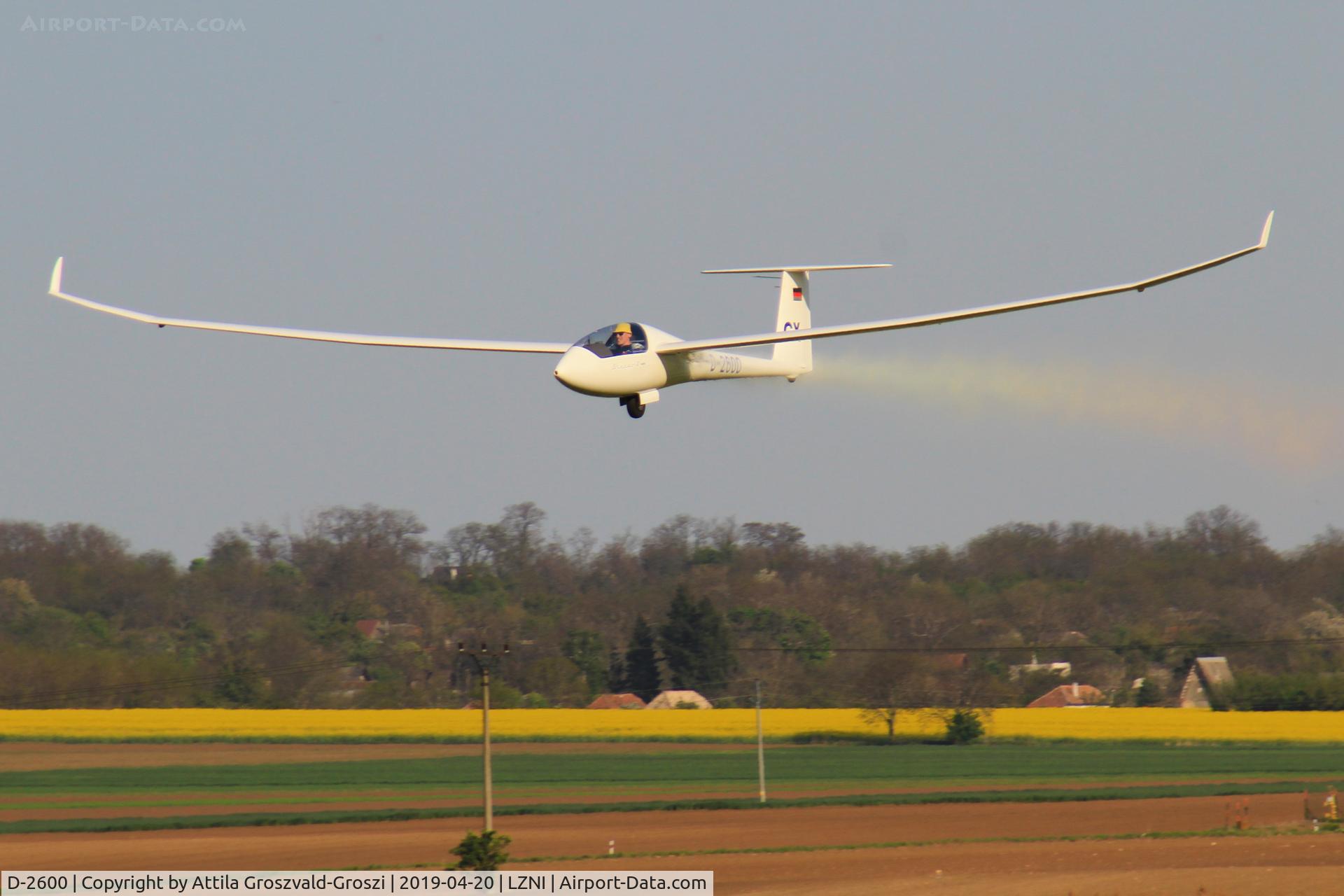 D-2600, 1998 Schempp-Hirth Discus 2B C/N 34, LZNI - Nitra Airport, Slovakia - Pribina Cup 2019
