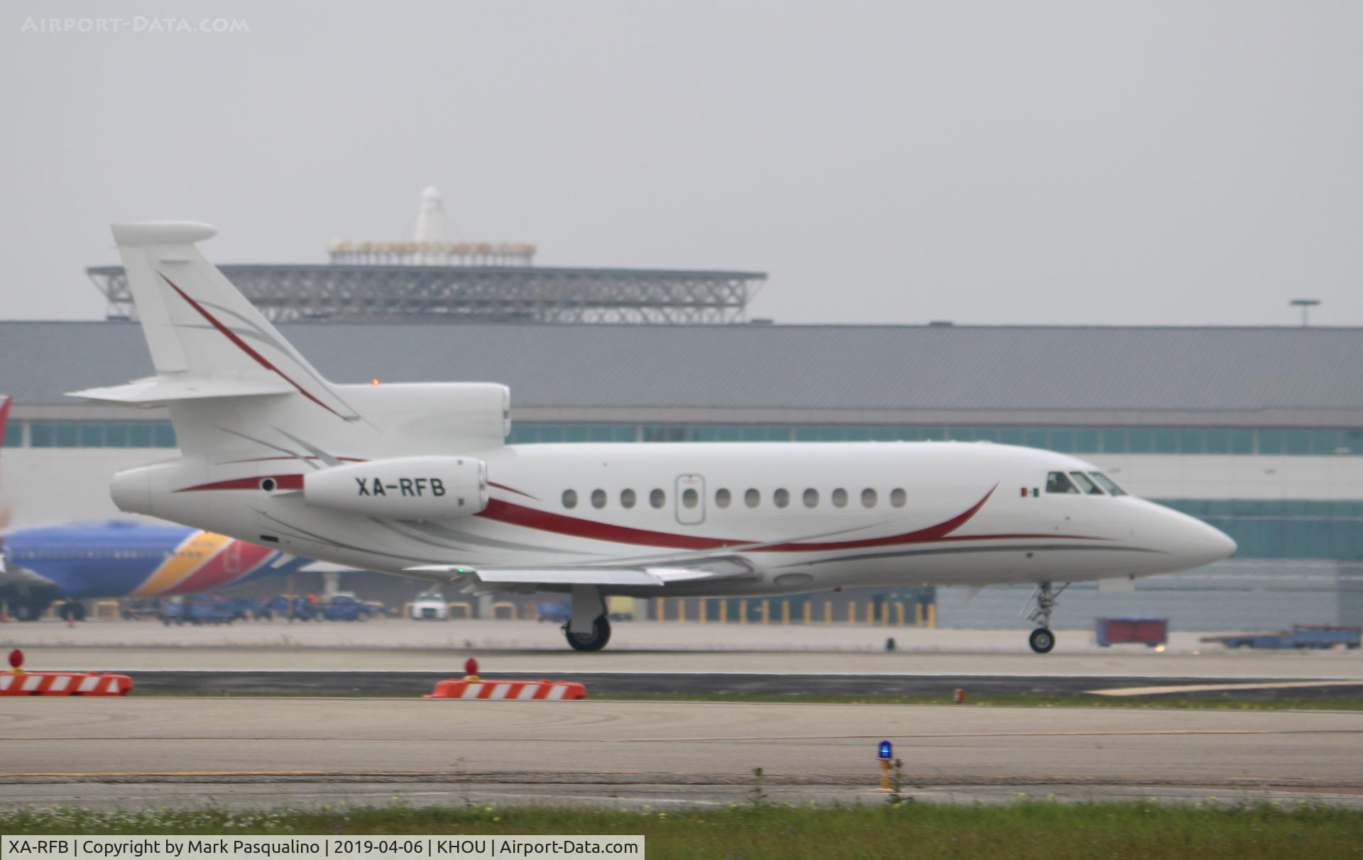 XA-RFB, 1992 Dassault Falcon 900B C/N 114, Falcon 900B