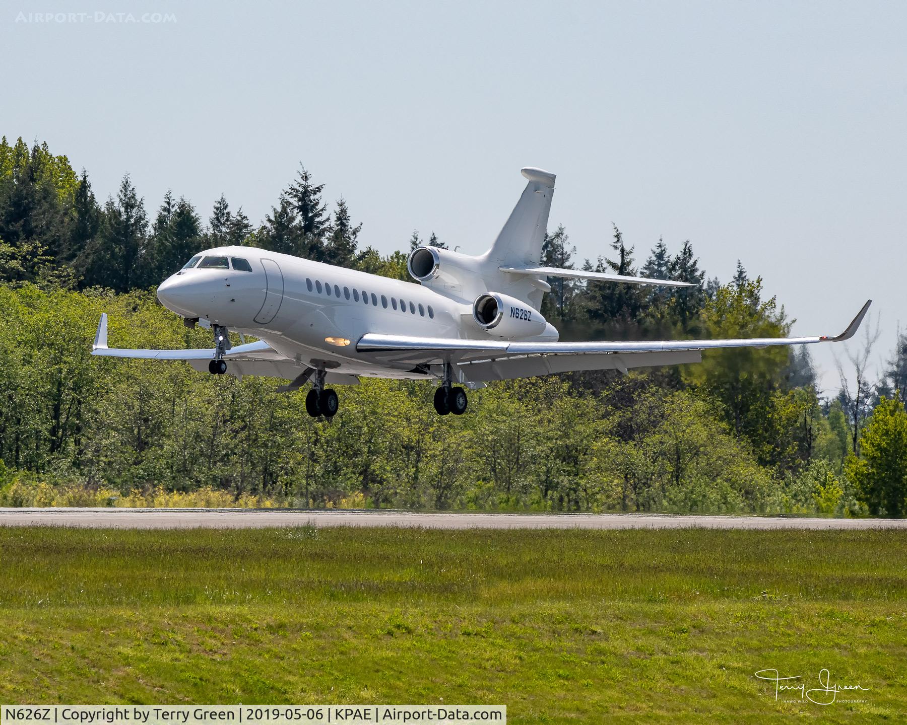 N626Z, 2004 Cirrus SR22 C/N 1150, Paine Field Airport