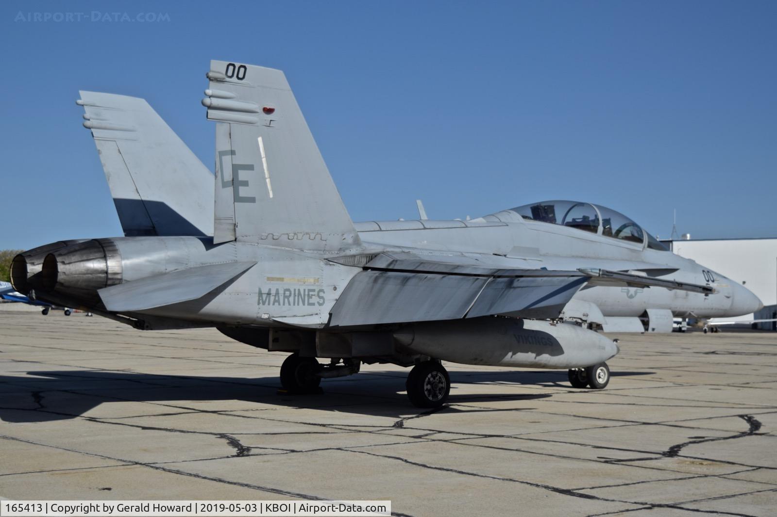 165413, McDonnell Douglas F/A-18D Hornet C/N 1446/D144, CE-00 from VNFA(AW)-225 