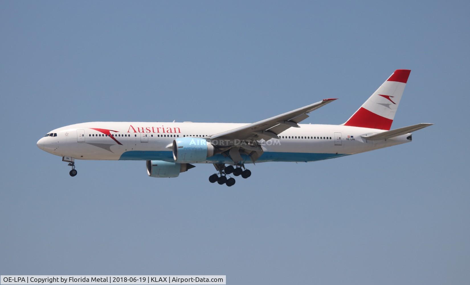 OE-LPA, 1997 Boeing 777-2Z9/ER C/N 28698, Austrian