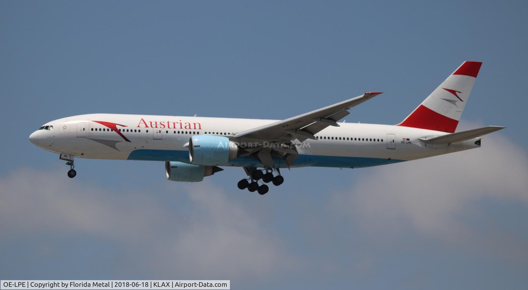 OE-LPE, 1998 Boeing 777-2Q8/ER C/N 27607, Austrian