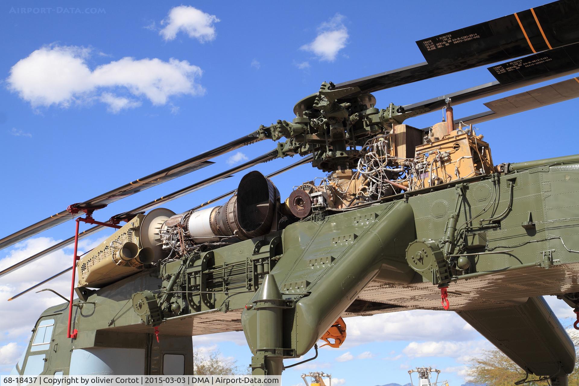 68-18437, 1968 Sikorsky CH-54A Tarhe C/N 64.039, closer view on the turbines
