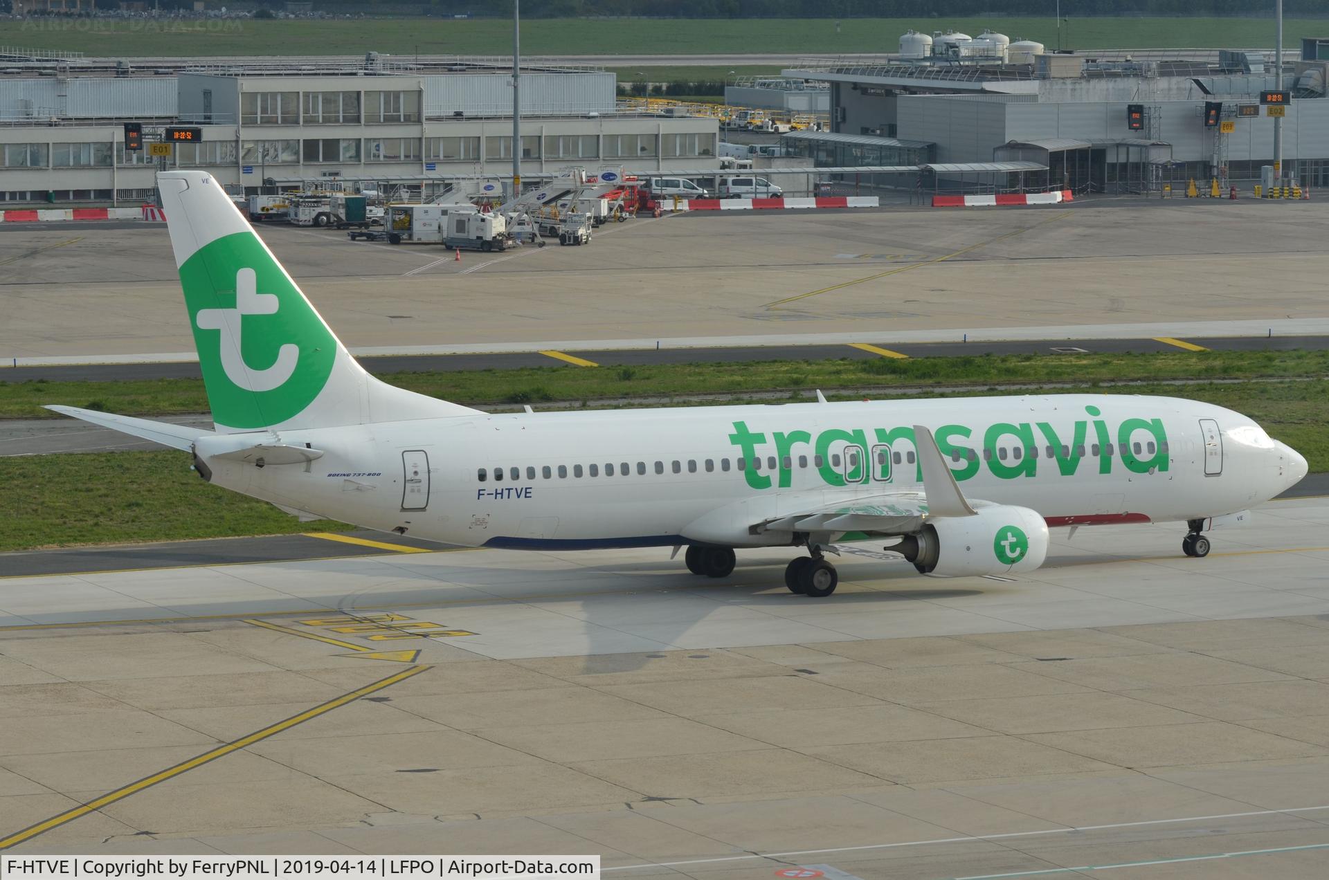 F-HTVE, 2017 Boeing 737-8KT C/N 62155, Transavia B738 for departure