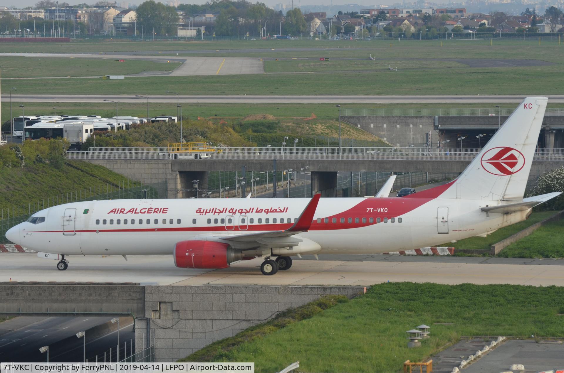 7T-VKC, 2005 Boeing 737-8D6 C/N 34166, Air Algerie B738 arriving