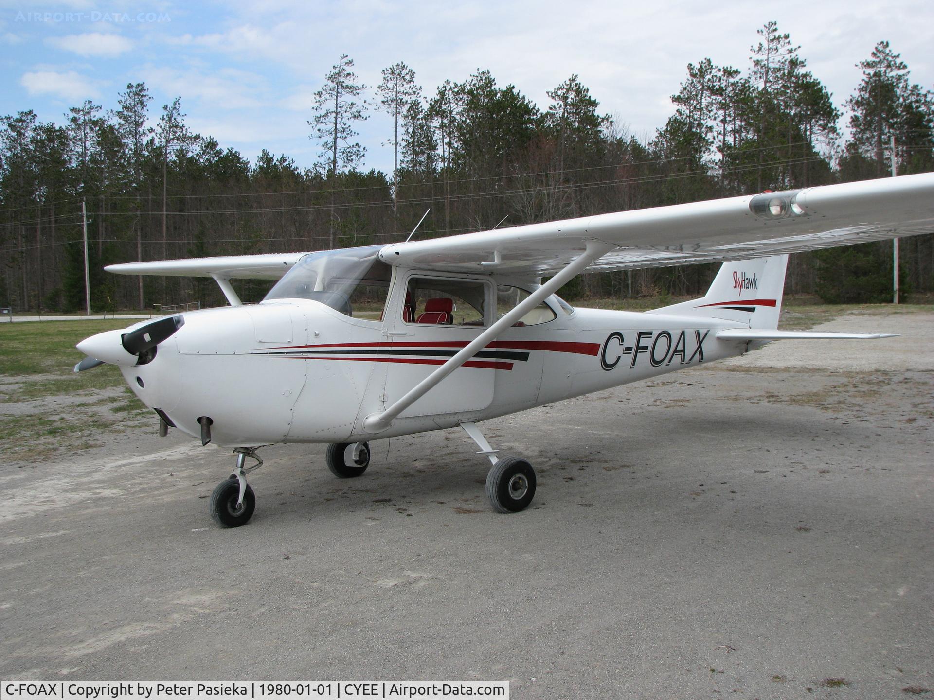 C-FOAX, 1964 Cessna 172E C/N 17251650, At Midland Airport, Ontario Canada