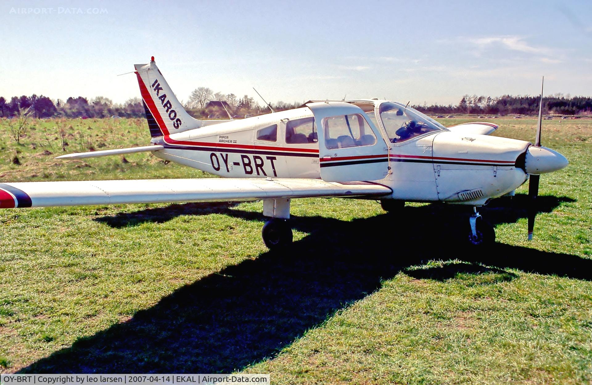 OY-BRT, 1979 Piper PA-28-181 C/N 28-7990266, Allerød 14.4.2007