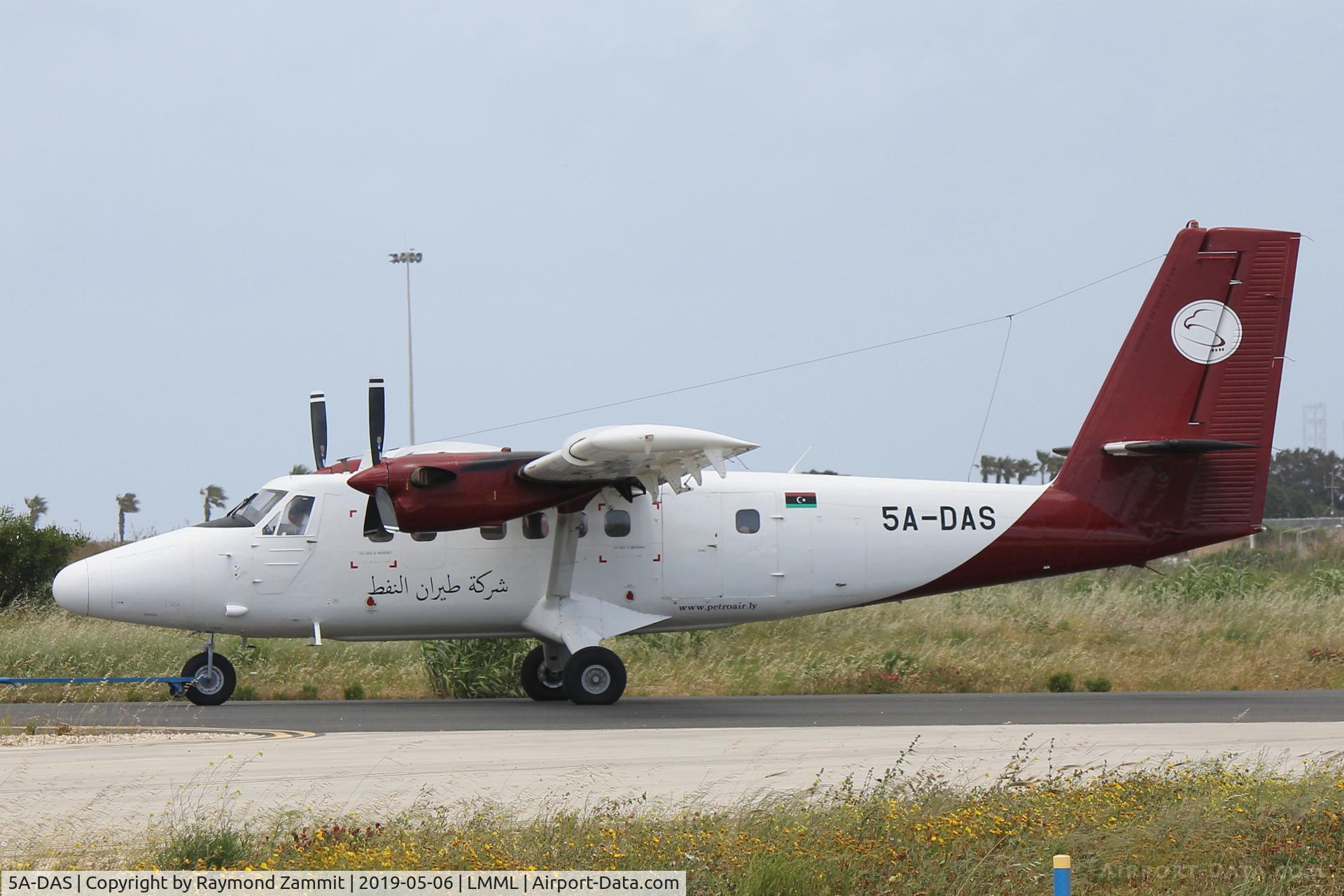 5A-DAS, 1977 De Havilland Canada DHC-6-300 Twin Otter C/N 567, De Havilland Canada DHC-6 Twin Otter 5A-DAS Petro Air