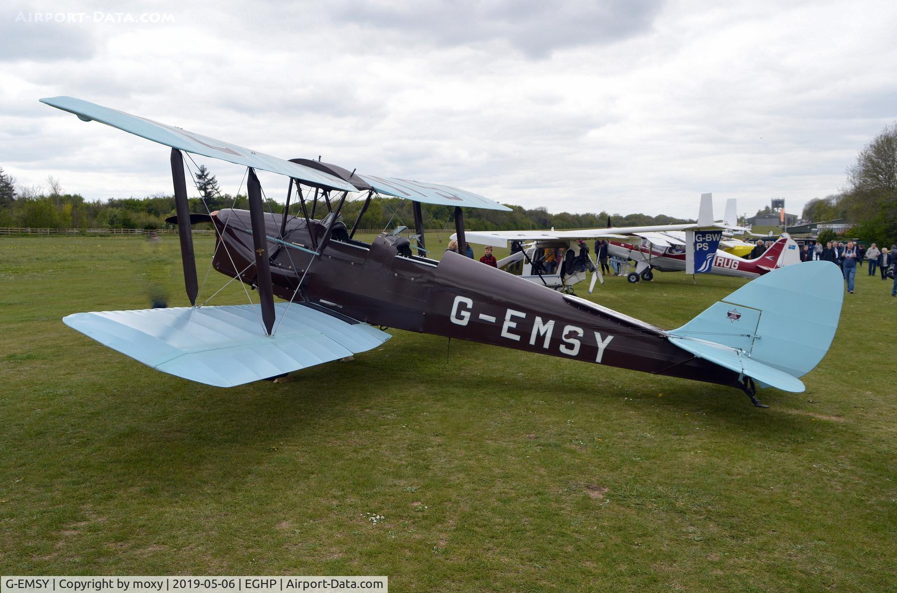 G-EMSY, 1940 De Havilland DH-82A Tiger Moth II C/N 83666, De Havilland DH-82A Tiger Moth at Popham.