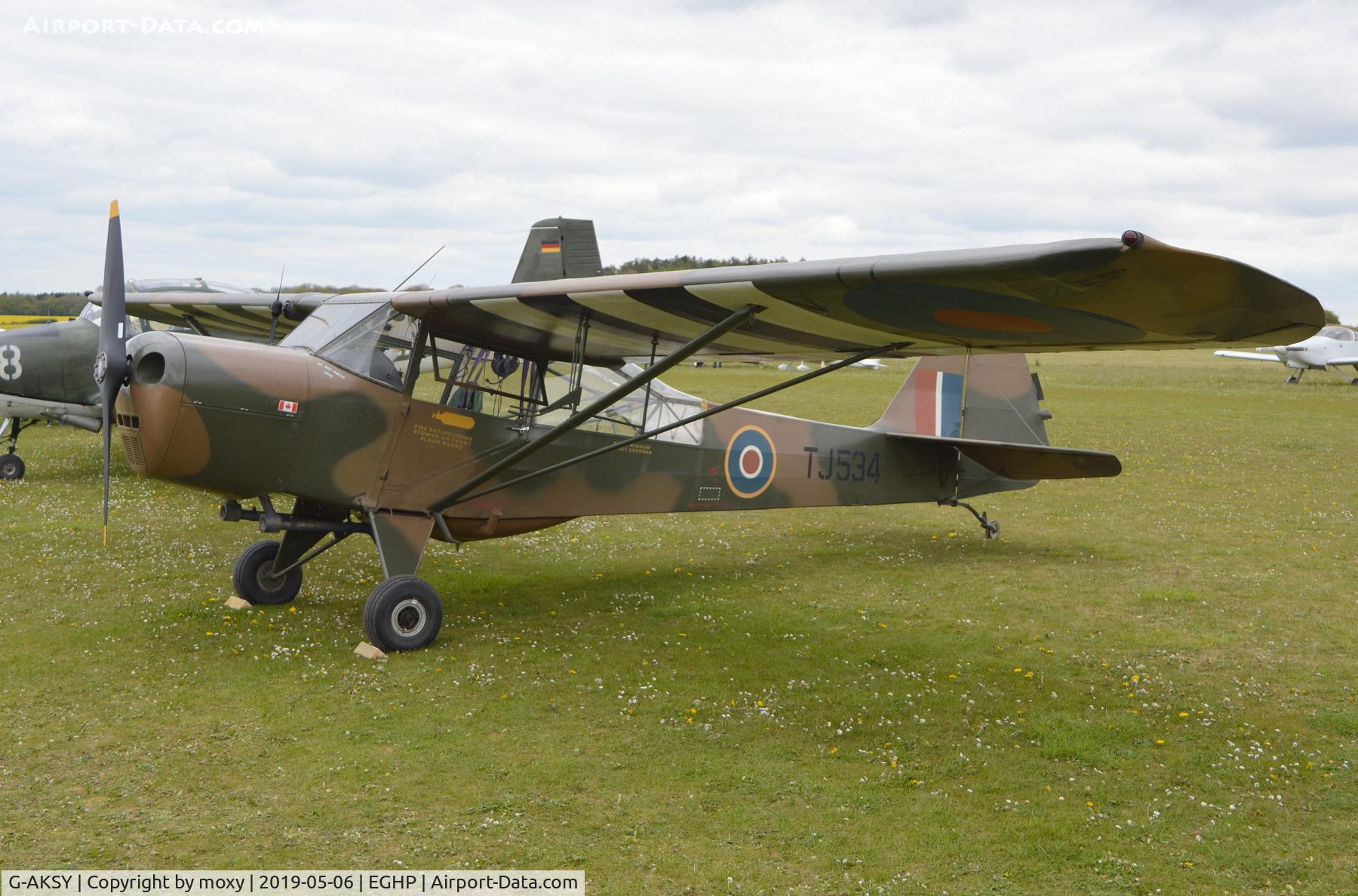 G-AKSY, 1944 Taylorcraft J Auster 5 C/N 1567, Taylorcraft Auster 5 Alpha at Popham. Ex F-BGOO