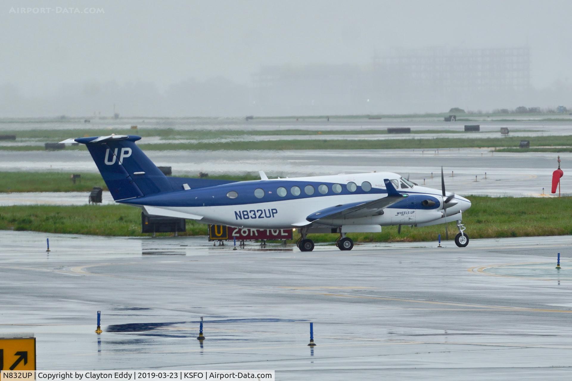 N832UP, 2014 Beechcraft B300 C/N FL-945, SFO 2019.