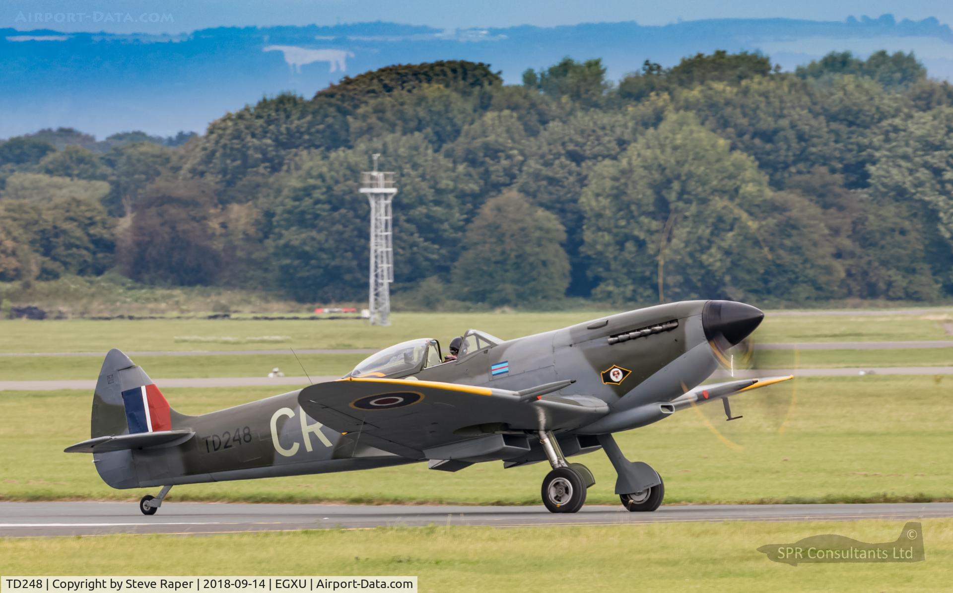 TD248, 1945 Supermarine 361 Spitfire LF.XVIe C/N CBAF.IX.4262, Taxiing back in after arrival for pilot graduation. Kilburn Whitehorse in the background.