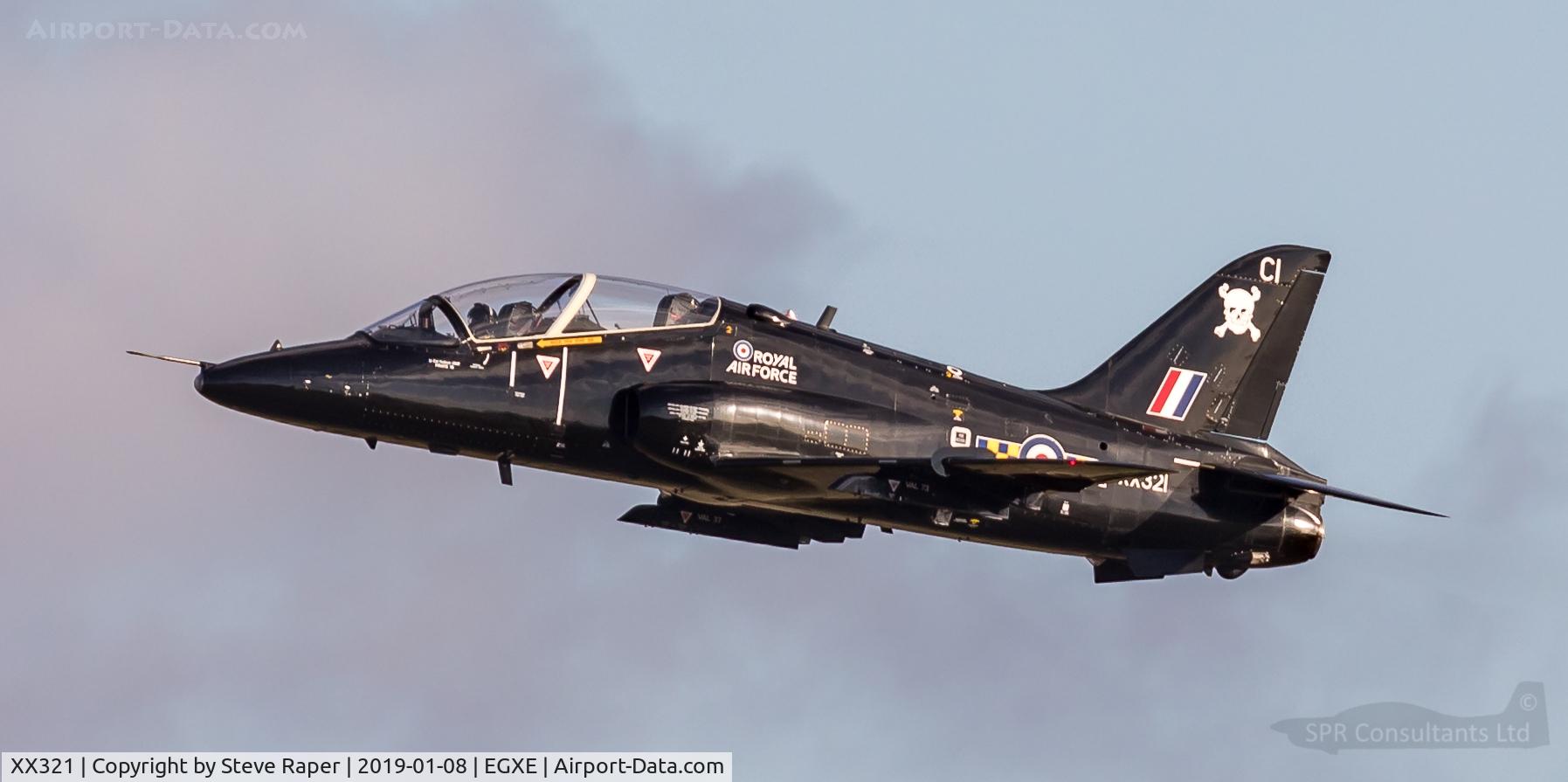 XX321, 1980 Hawker Siddeley Hawk T.1A C/N 164/312146, Departing RAF Leeming