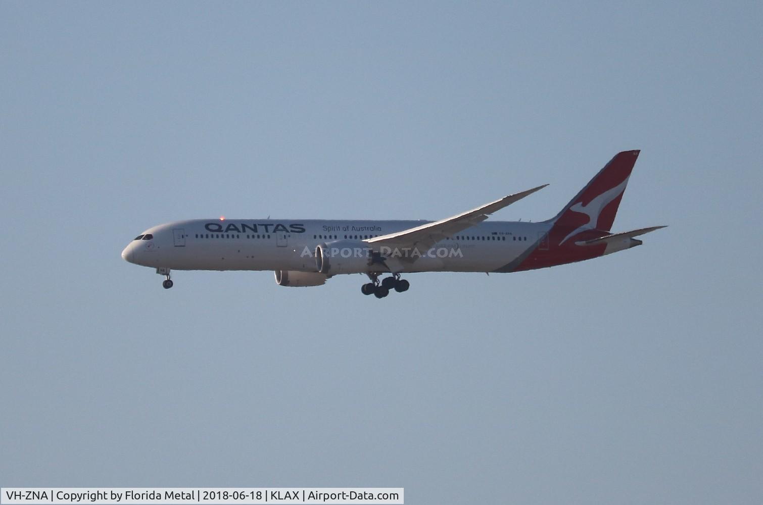 VH-ZNA, 2017 Boeing 787-9 Dreamliner C/N 39038, Qantas