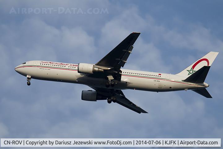 CN-ROV, 2000 Boeing 767-3Q8ER C/N 27686, Boeing 767-3Q8/ER - Royal Air Maroc - RAM  C/N 27686, CN-ROV