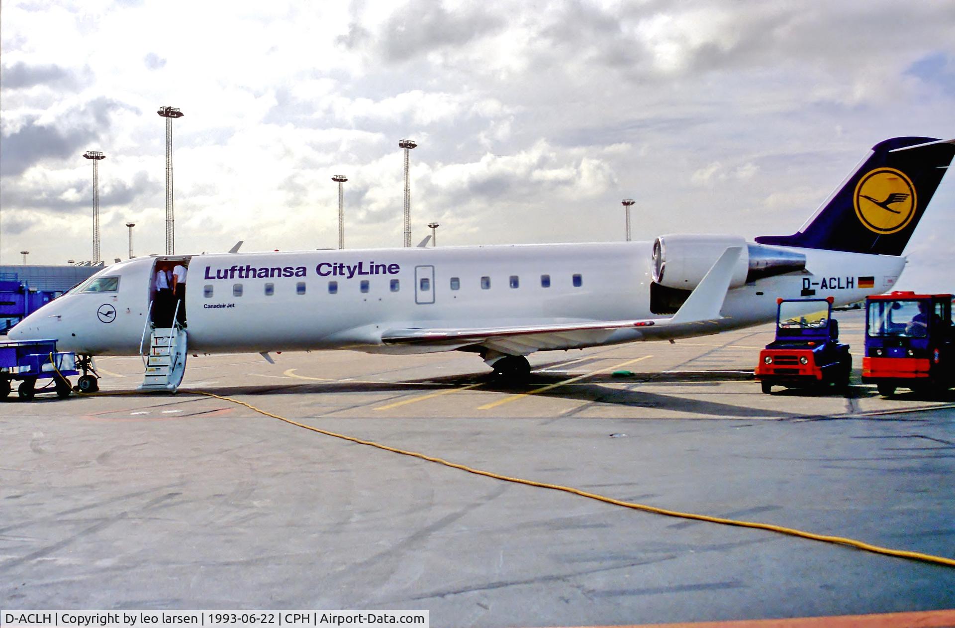 D-ACLH, 1993 Canadair CRJ-100LR (CL-600-2B19) C/N 7007, Copenhagen 22.6.1993
