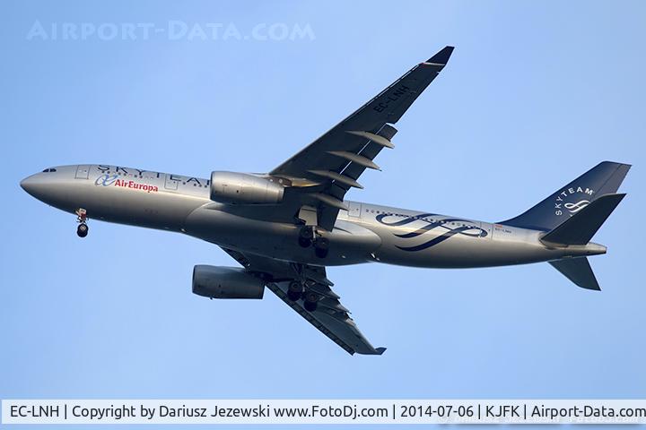 EC-LNH, 2003 Airbus A330-243 C/N 551, Airbus A330-243 - SkyTeam (Air Europa)   C/N 551, EC-LNH