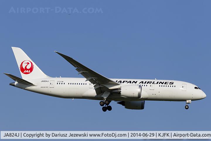 JA824J, 2011 Boeing 787-846 Dreamliner C/N 34834, Boeing 787-8 Dreamliner - Japan Airlines - JAL  C/N 34834, JA824J
