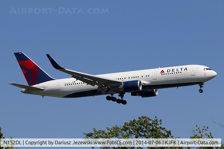 N152DL, 1990 Boeing 767-3P6 C/N 24984, Boeing 767-3P6/ER - Delta Air Lines  C/N 24984, N152DL