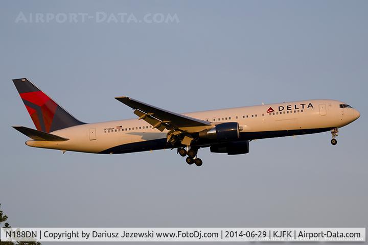 N188DN, 1996 Boeing 767-332 C/N 27583, Boeing 767-332/ER - Delta Air Lines  C/N 27583, N188DN