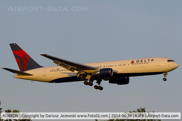 N188DN, 1996 Boeing 767-332 C/N 27583, Boeing 767-332/ER - Delta Air Lines  C/N 27583, N188DN