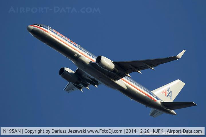 N195AN, 2001 Boeing 757-223 C/N 32389, Boeing 757-223 - American Airlines  C/N 32389, N195AN