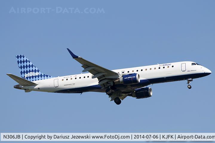 N306JB, 2009 Embraer ERJ-190-100 IGW 190AR C/N 19000272, Embraer 190AR (ERJ-190-100IGW) 
