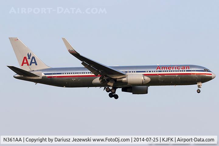 N361AA, 1988 Boeing 767-323 C/N 24042, Boeing 767-323/ER - American Airlines  C/N 24042, N361AA
