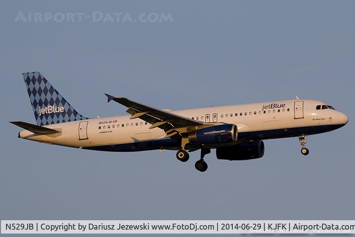 N529JB, 2001 Airbus A320-232 C/N 1610, Airbus A320-232 