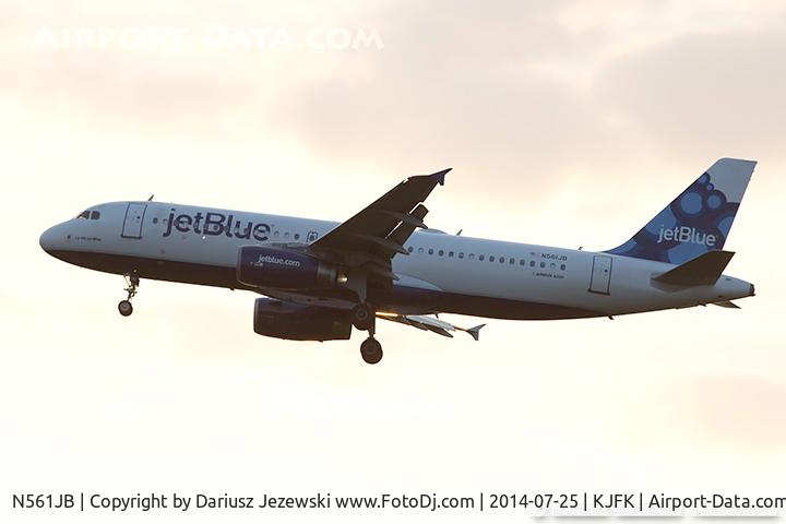 N561JB, 2003 Airbus A320-232 C/N 1927, Airbus A320-232 