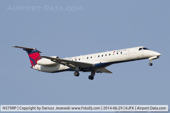 N579RP, 2004 Embraer ERJ-145LR (EMB-145LR) C/N 14500871, Embraer ERJ-145LR (EMB-145LR) - Delta Connection (Chautauqua Airlines)   C/N 14500871, N579RP