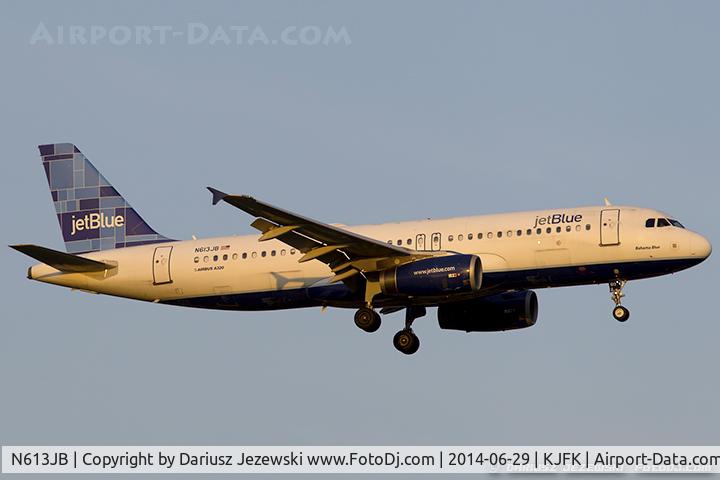 N613JB, 2005 Airbus A320-232 C/N 2449, Airbus A320-232 