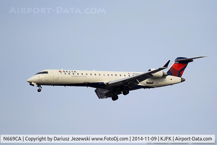 N669CA, 2004 Bombardier CRJ-700 (CL-600-2C10) Regional Jet C/N 10176, Bombardier CRJ-700 (CL-600-2C10) - Delta Connection (Comair)   C/N 10176, N669CA