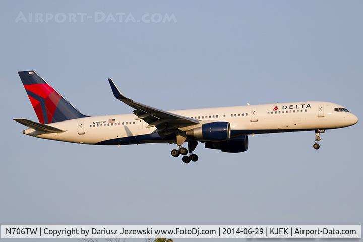 N706TW, 1997 Boeing 757-2Q8 C/N 28165, Boeing 757-2Q8 - Delta Air Lines  C/N 28165, N706TW