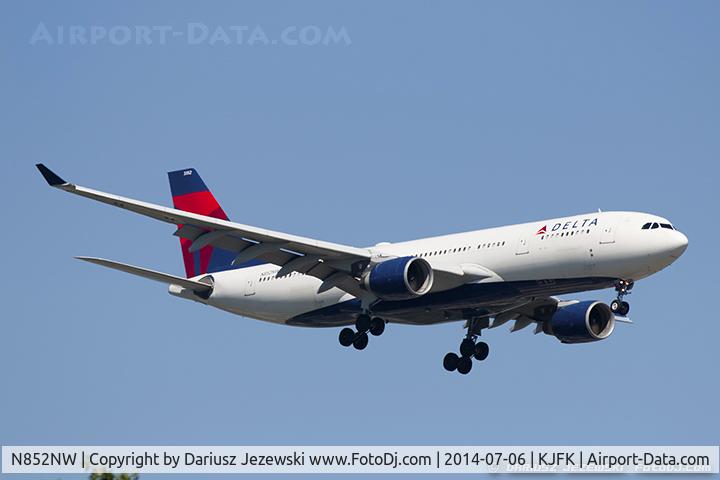 N852NW, 2004 Airbus A330-223 C/N 0614, Airbus A330-223 - Delta Air Lines  C/N 614, N852NW