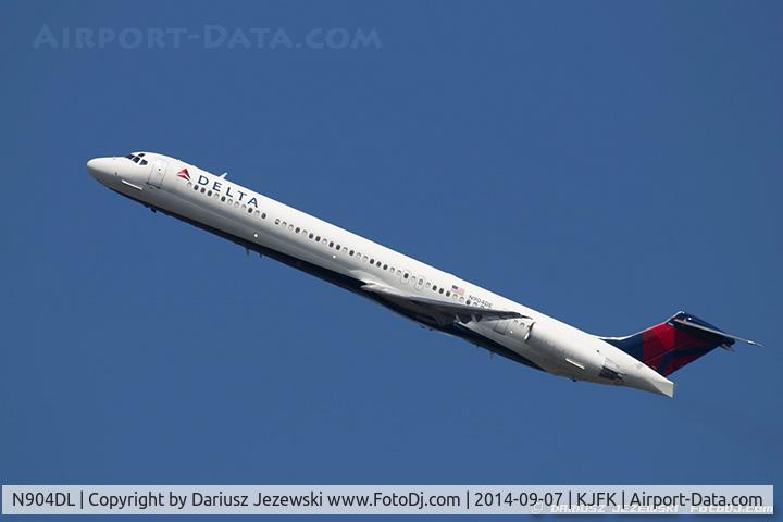 N904DL, 1987 McDonnell Douglas MD-88 C/N 49535, McDonnell Douglas MD-88 - Delta Air Lines  C/N 49535, N904DL
