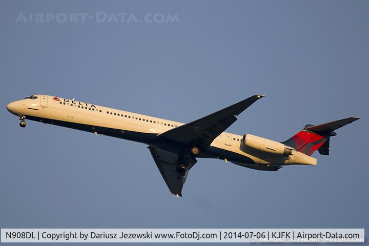N908DL, 1987 McDonnell Douglas MD-88 C/N 49539, McDonnell Douglas MD-88 - Delta Air Lines  C/N 49539, N908DL