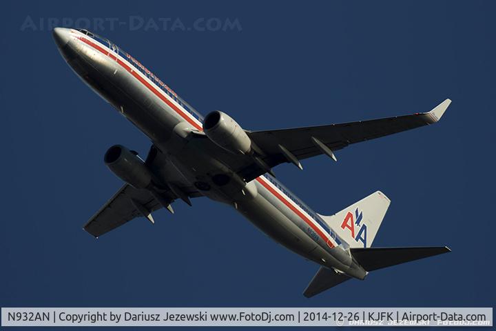 N932AN, 2000 Boeing 737-823 C/N 29530, Boeing 737-823 - American Airlines  C/N 29530, N932AN