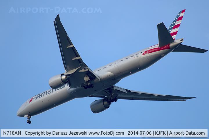 N718AN, 2012 Boeing 777-323/ER C/N 41665, Boeing 777-323/ER - American Airlines  C/N 41665, N718AN