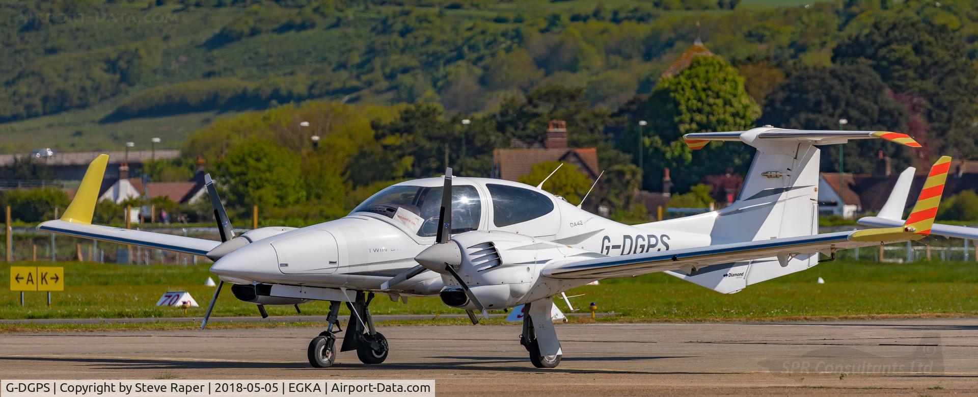 G-DGPS, 2008 Diamond DA-42 Twin Star C/N 42.355, Shoreham Airport