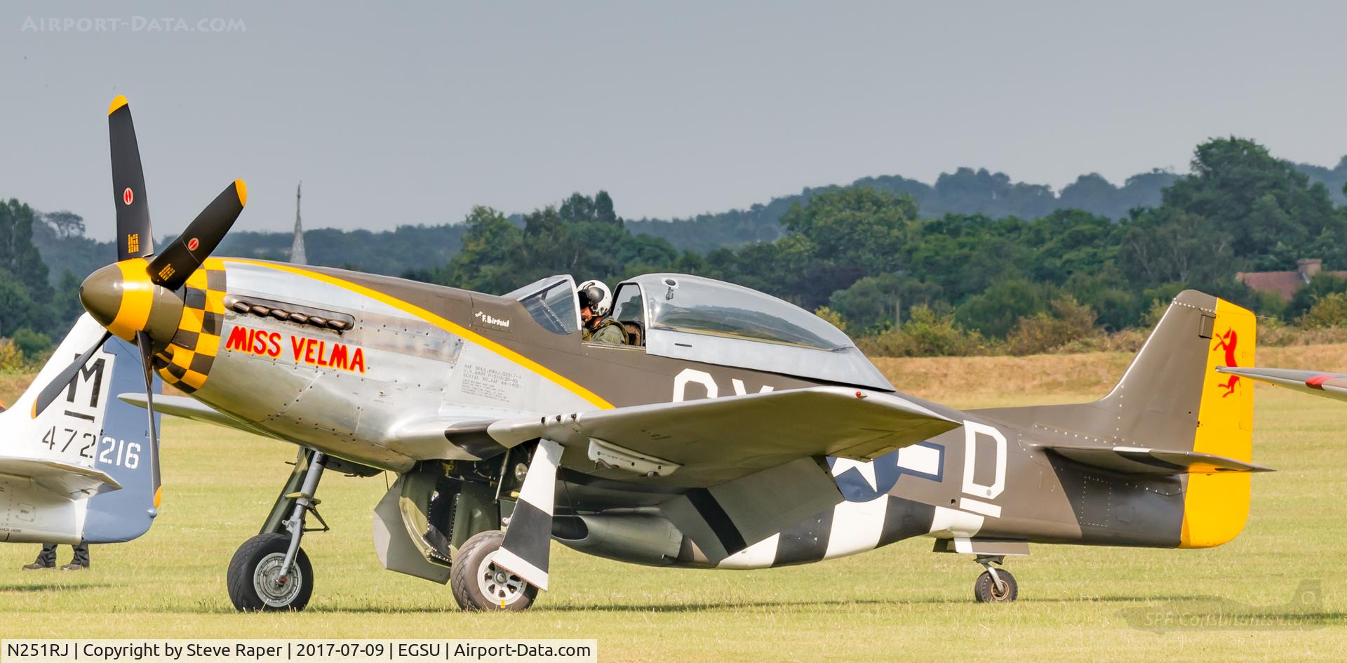 N251RJ, 1944 North American TF-51D Mustang C/N 124-44703, Flying Legends