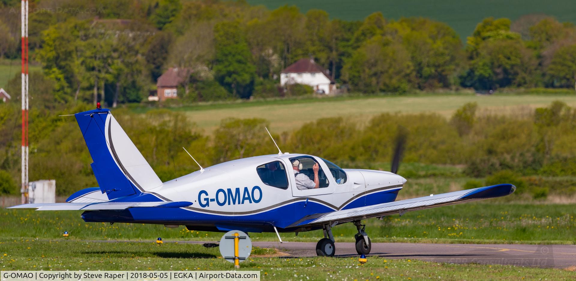 G-OMAO, 1983 Socata TB-20 Trinidad C/N 378, Shoreham airport getting ready to depart