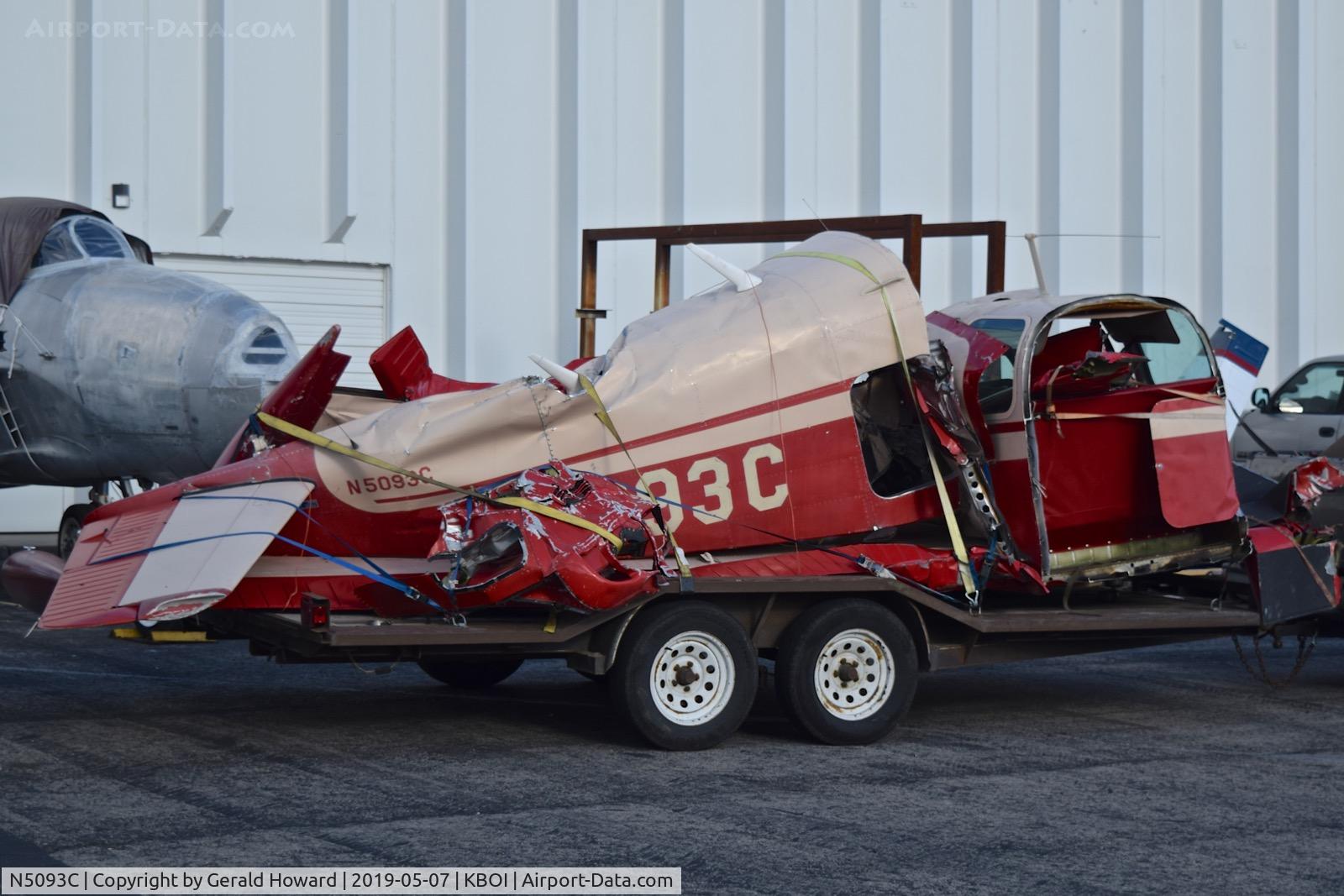 N5093C, Beech B35 C/N D-2355, Not a good landing spot.