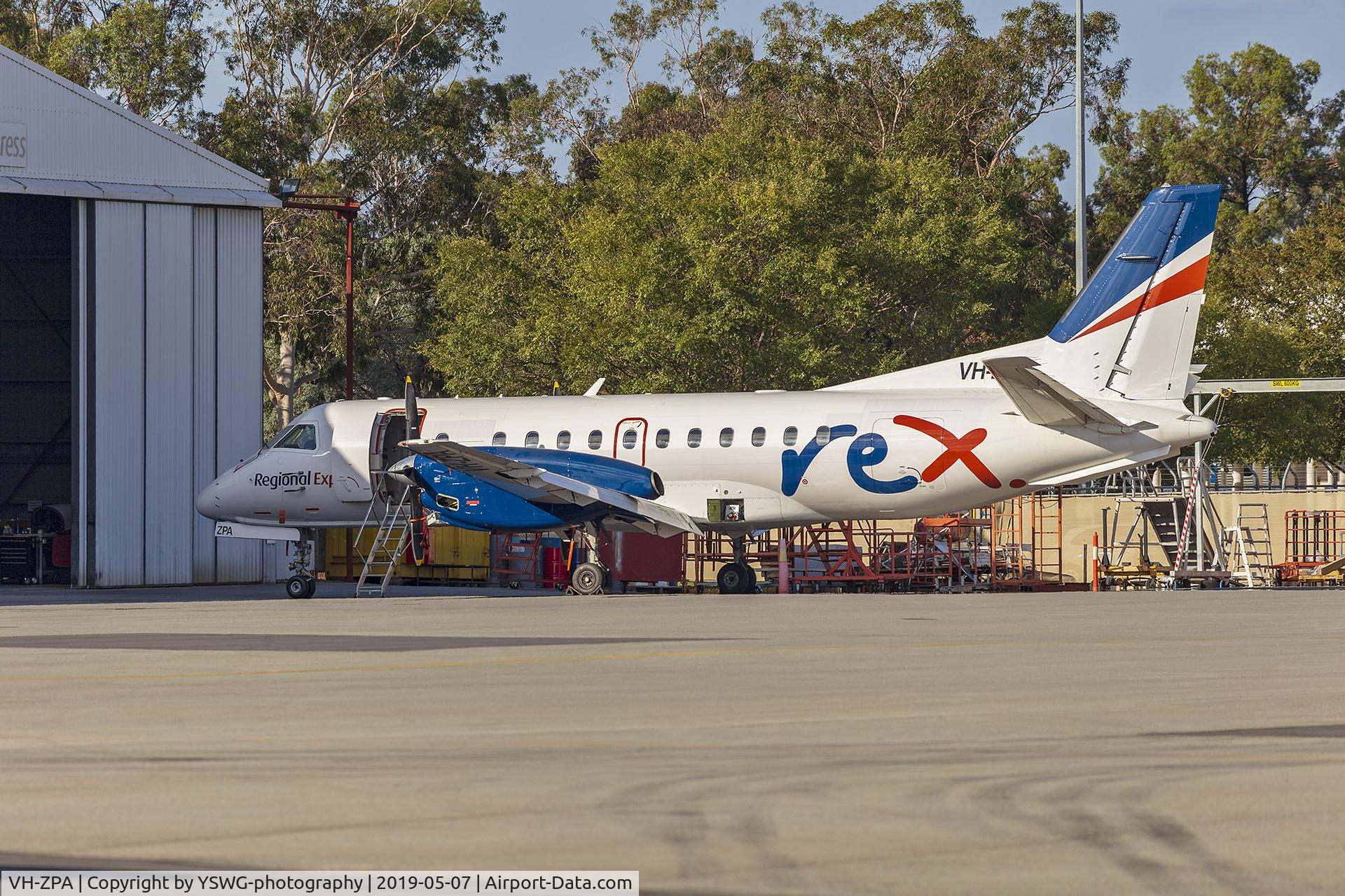 VH-ZPA, 1997 Saab 340B C/N 340B-410, Regional Express (VH-ZPA) Saab 340 at Wagga Wagga Airport