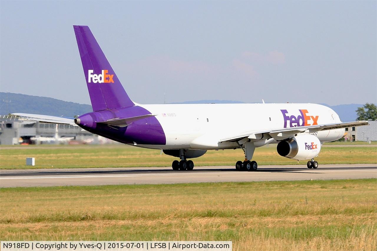 N918FD, 1989 Boeing 757-23A C/N 24290, Boeing 757-23A, Take off rwy 15, Bâle-Mulhouse-Fribourg airport (LFSB-BSL)