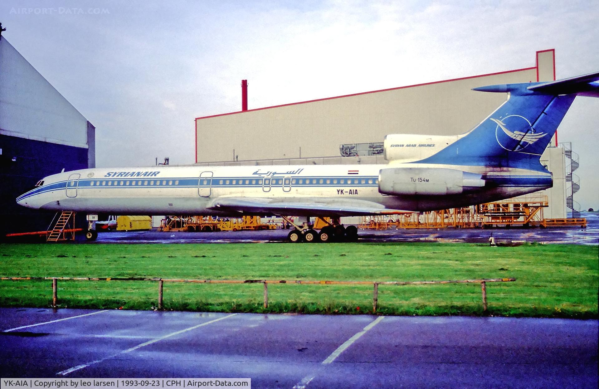 YK-AIA, 1985 Tupolev Tu-154M C/N 85A708, Copenhagen 23.9.1993