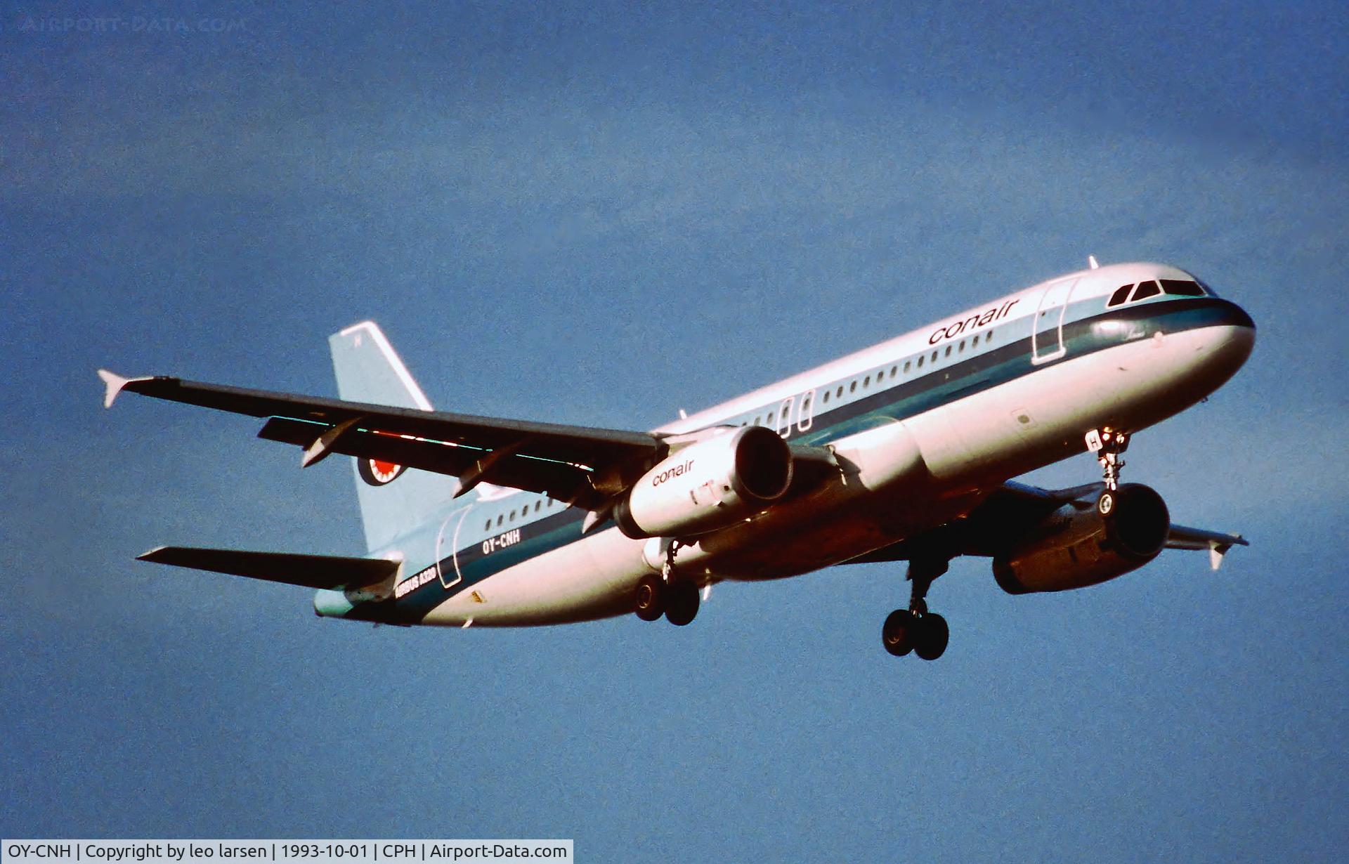 OY-CNH, 1991 Airbus A320-231 C/N 179, Copenhagen 1.10.1993