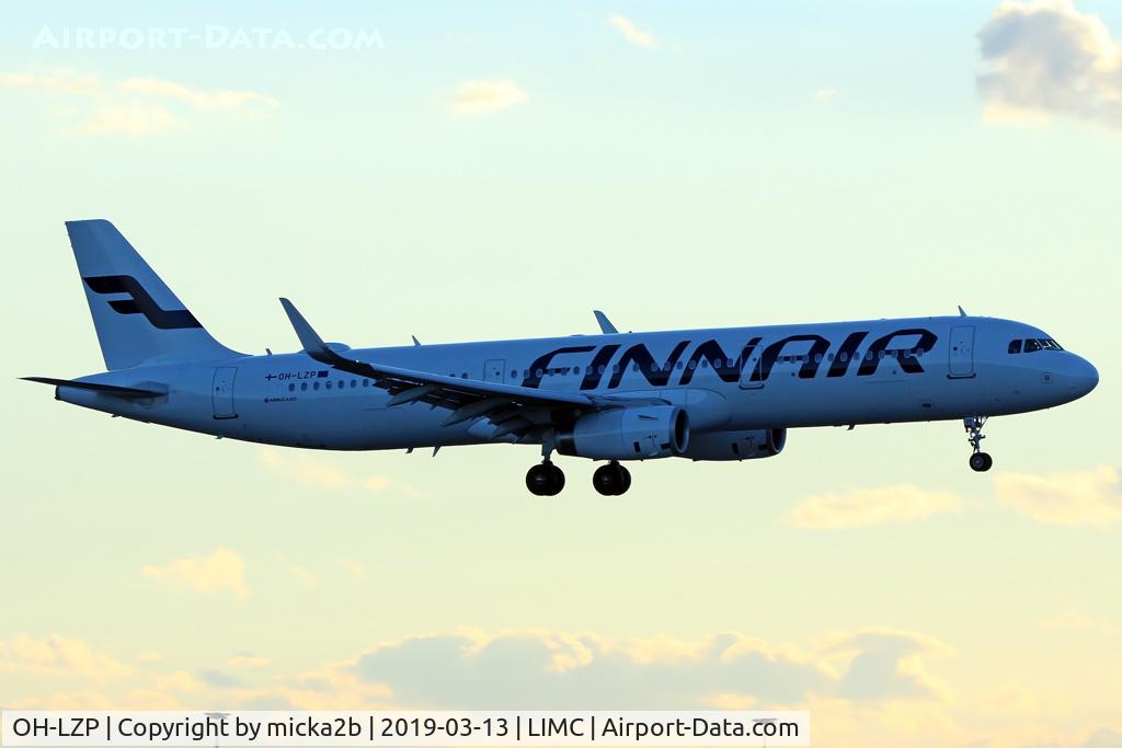 OH-LZP, 2017 Airbus A321-231 C/N 7661, Landing