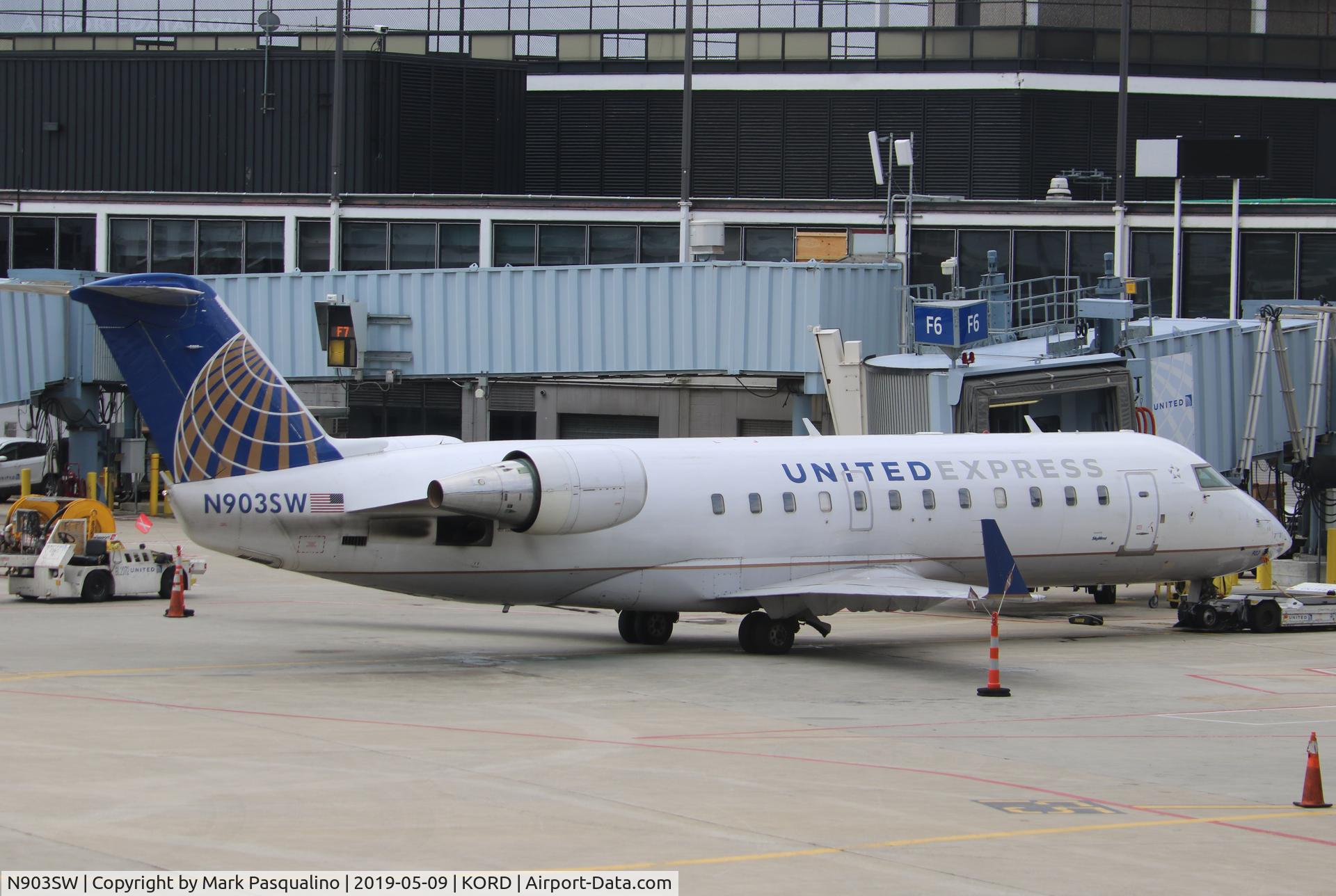 N903SW, 2000 Bombardier CRJ-200LR (CL-600-2B19) C/N 7425, CL-600-2B19