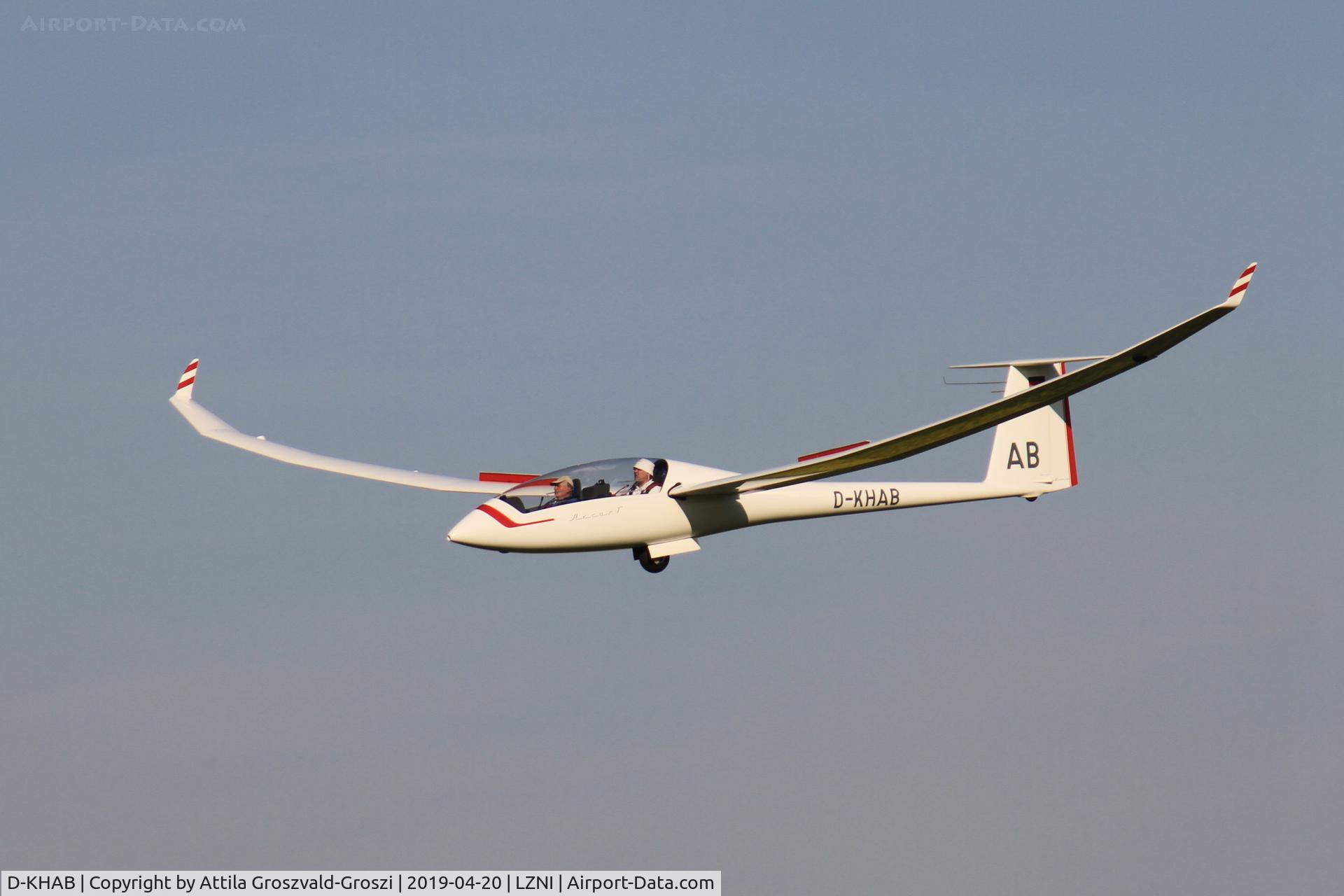 D-KHAB, 2016 Schempp-Hirth Arcus T C/N 64, LZNI - Nitra Airport, Slovakia - Pribina Cup 2019